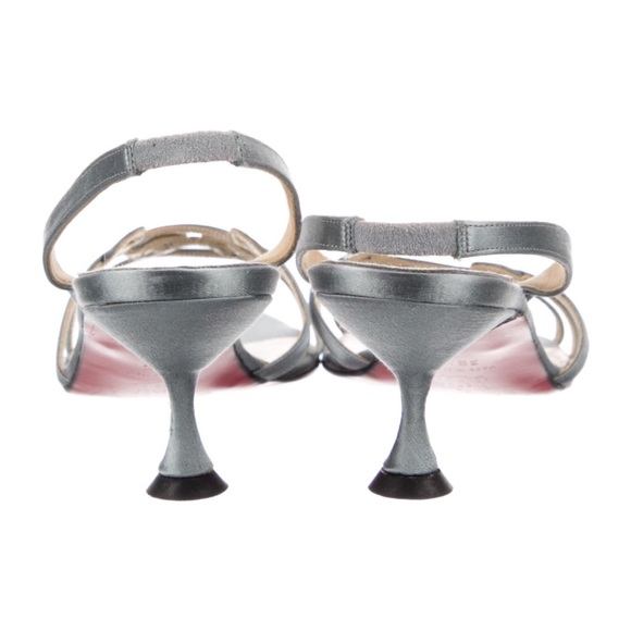 CHRISTIAN LOUBOUTIN size 38.5 silver kitten heels - Picture 4 of 16